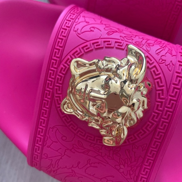 Versace Slides - Hot Pink w Gold - Picture 4 of 7
